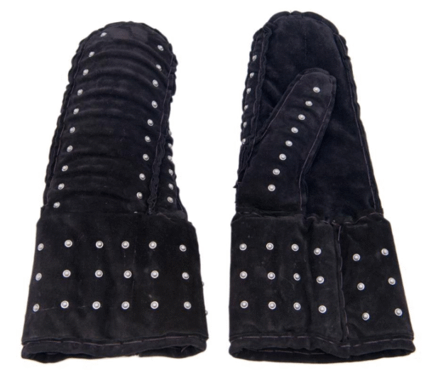 Brigg mittens with wrist protection