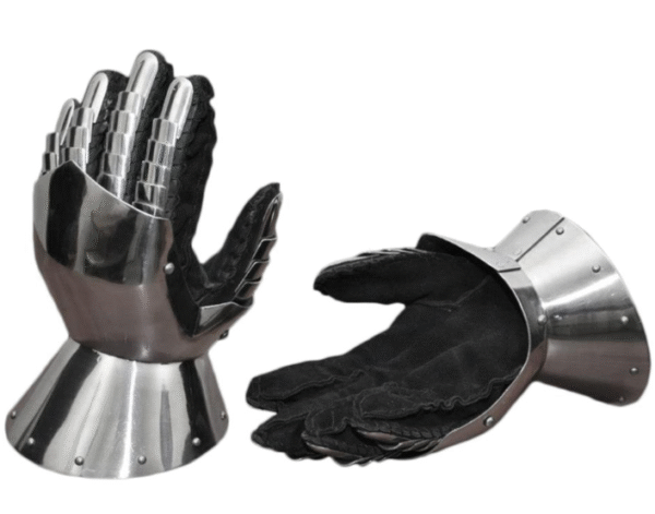 Milan gauntlets